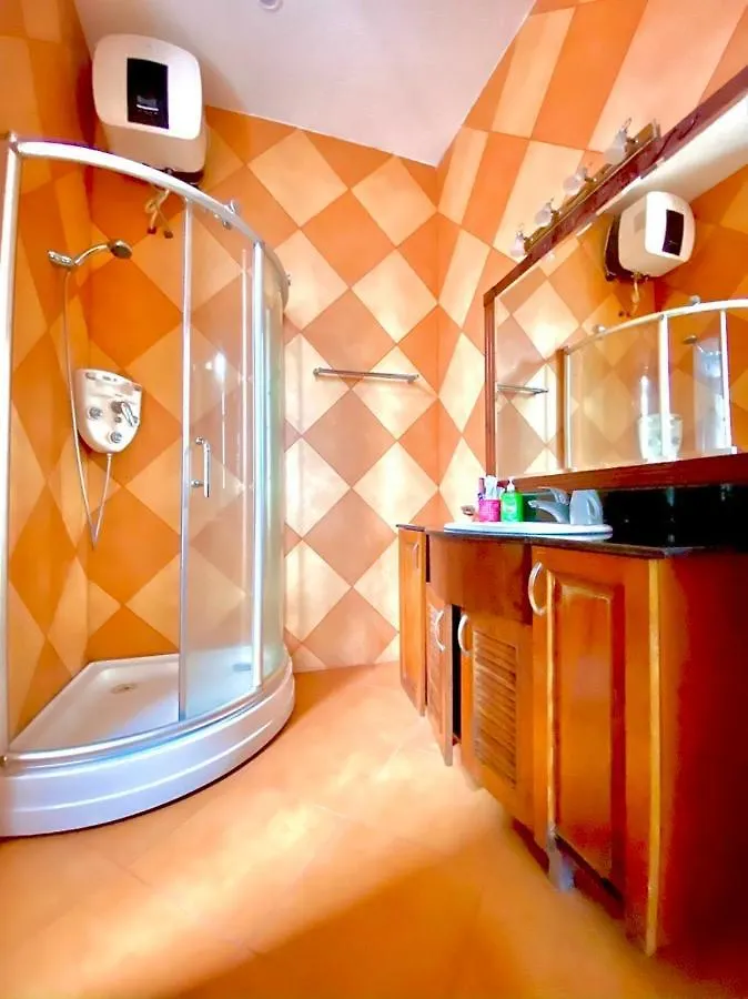 Gem Villa 15, Biet Thu 8 Phong Ngu Lon, Ho Boi Lon Hô Chi Minh-Ville