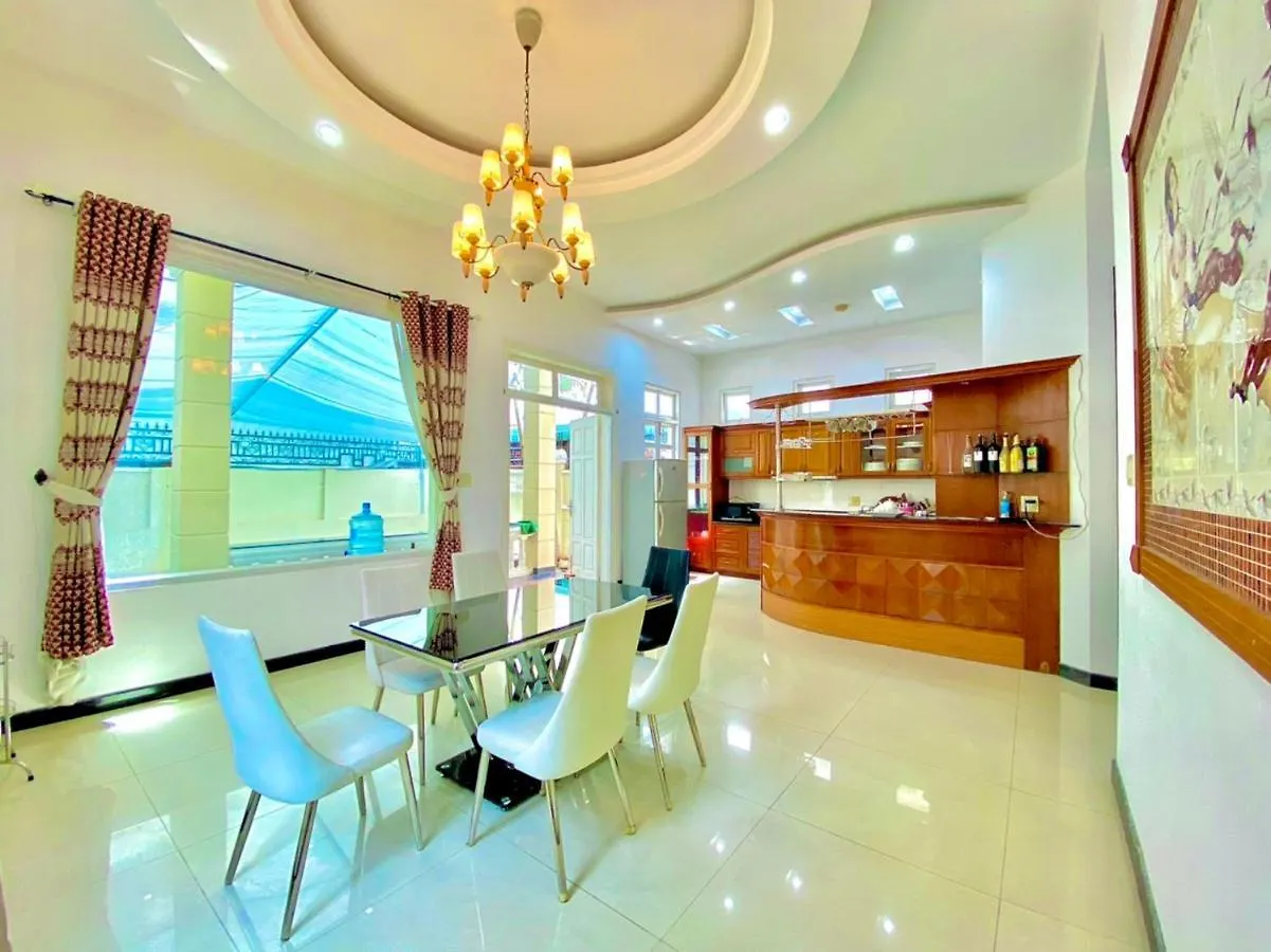 Gem Villa 15, Biet Thu 8 Phong Ngu Lon, Ho Boi Lon Hô Chi Minh-Ville