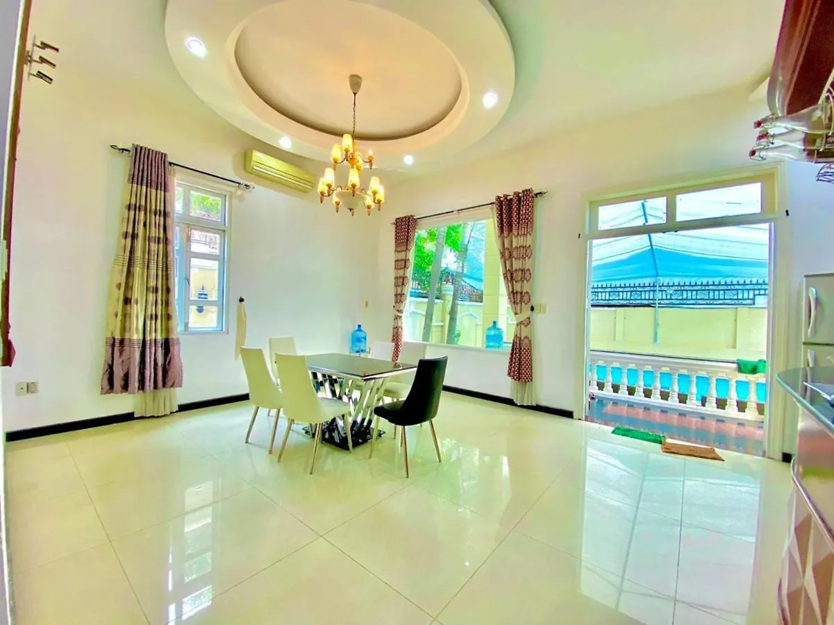Gem Villa 15, Biet Thu 8 Phong Ngu Lon, Ho Boi Lon Hô Chi Minh-Ville